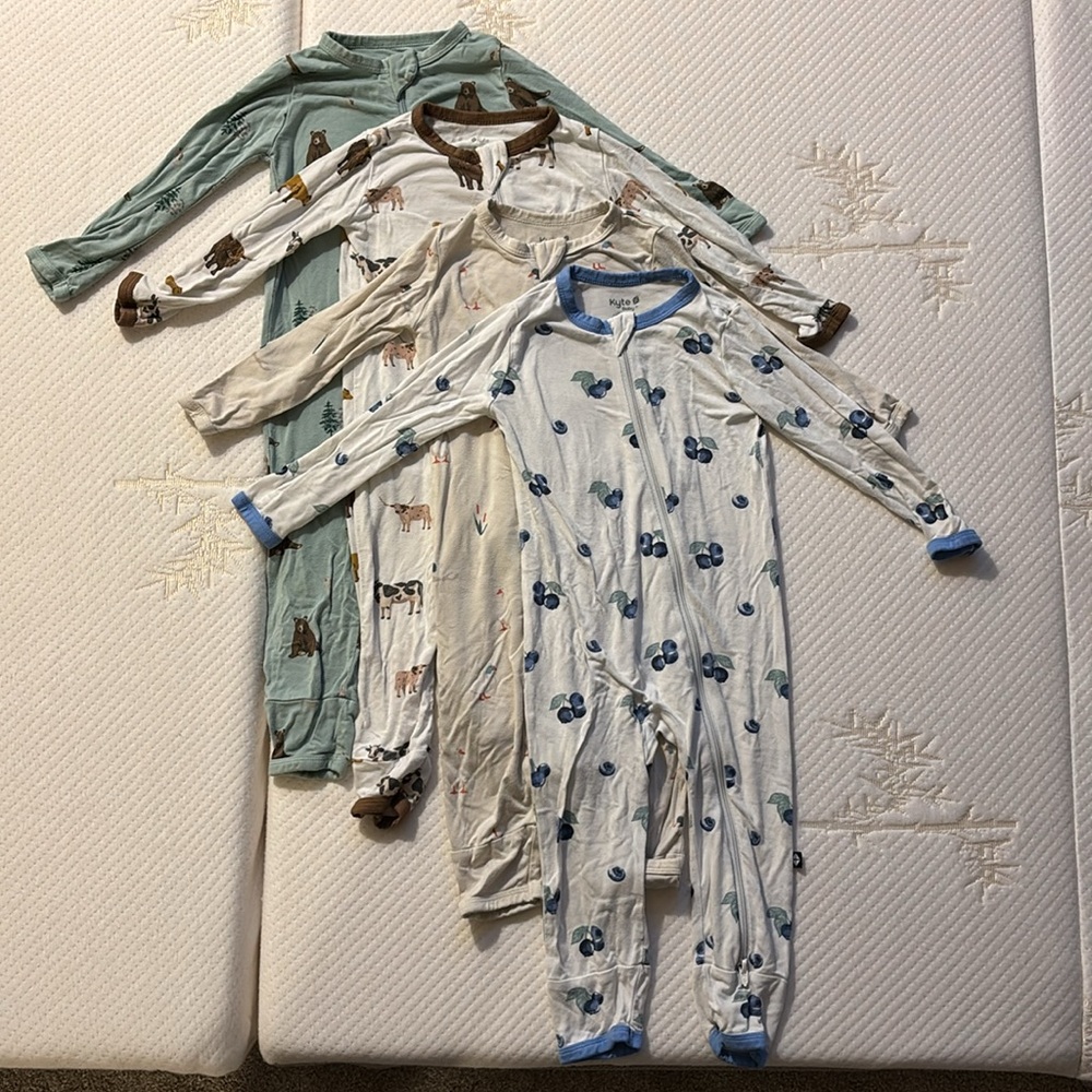 Kyte Baby 4 18-24m Zippered Rompers - Trail, Moo, Duck & Blueberry - Sold as set